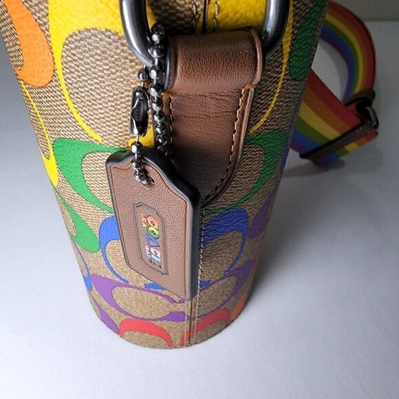 NWT Coach C9855 Water Bottle Crossbody In Rainbow Signature Canvas Pride - Picture 6 of 7